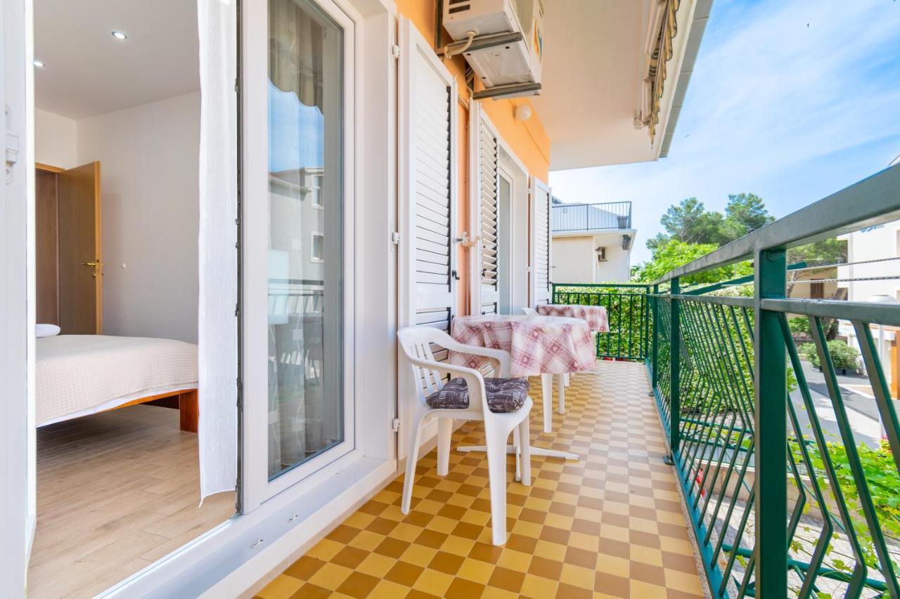 Apartmani Roko Baška Voda Dış mekan fotoğraf