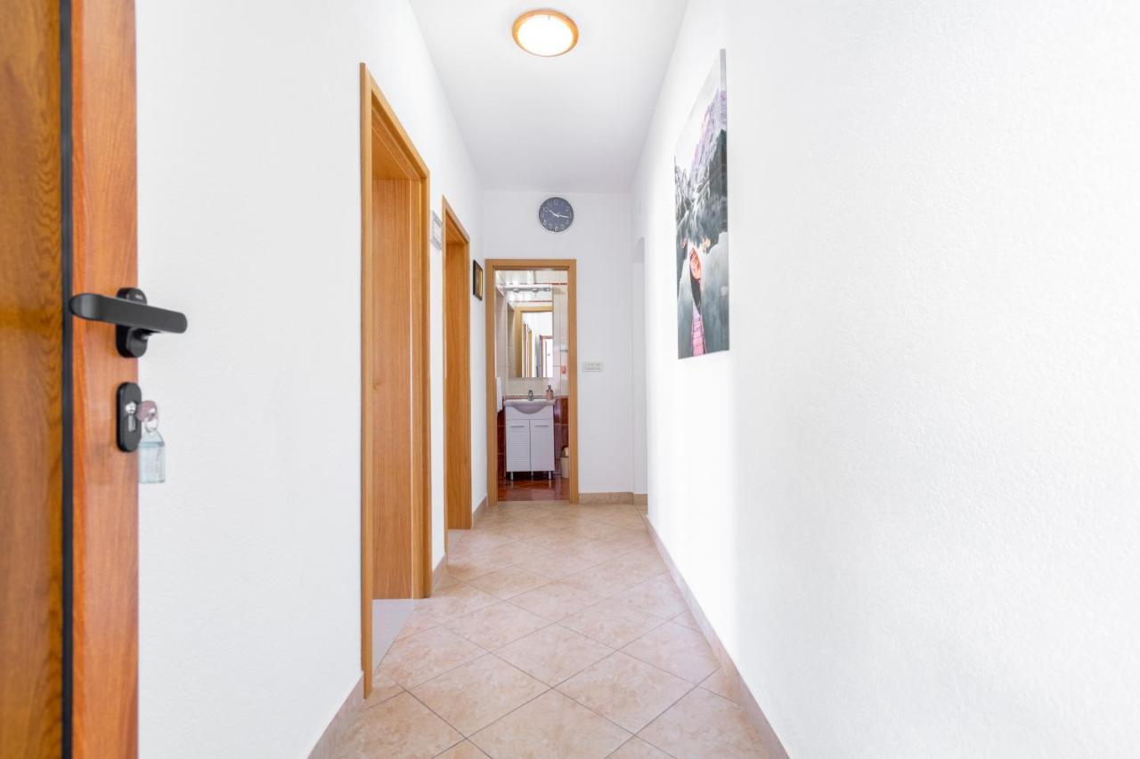 Apartmani Roko Baška Voda Dış mekan fotoğraf