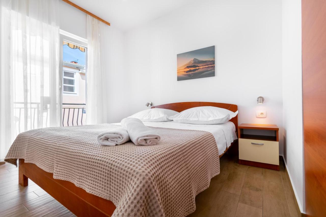 Apartmani Roko Baška Voda Dış mekan fotoğraf
